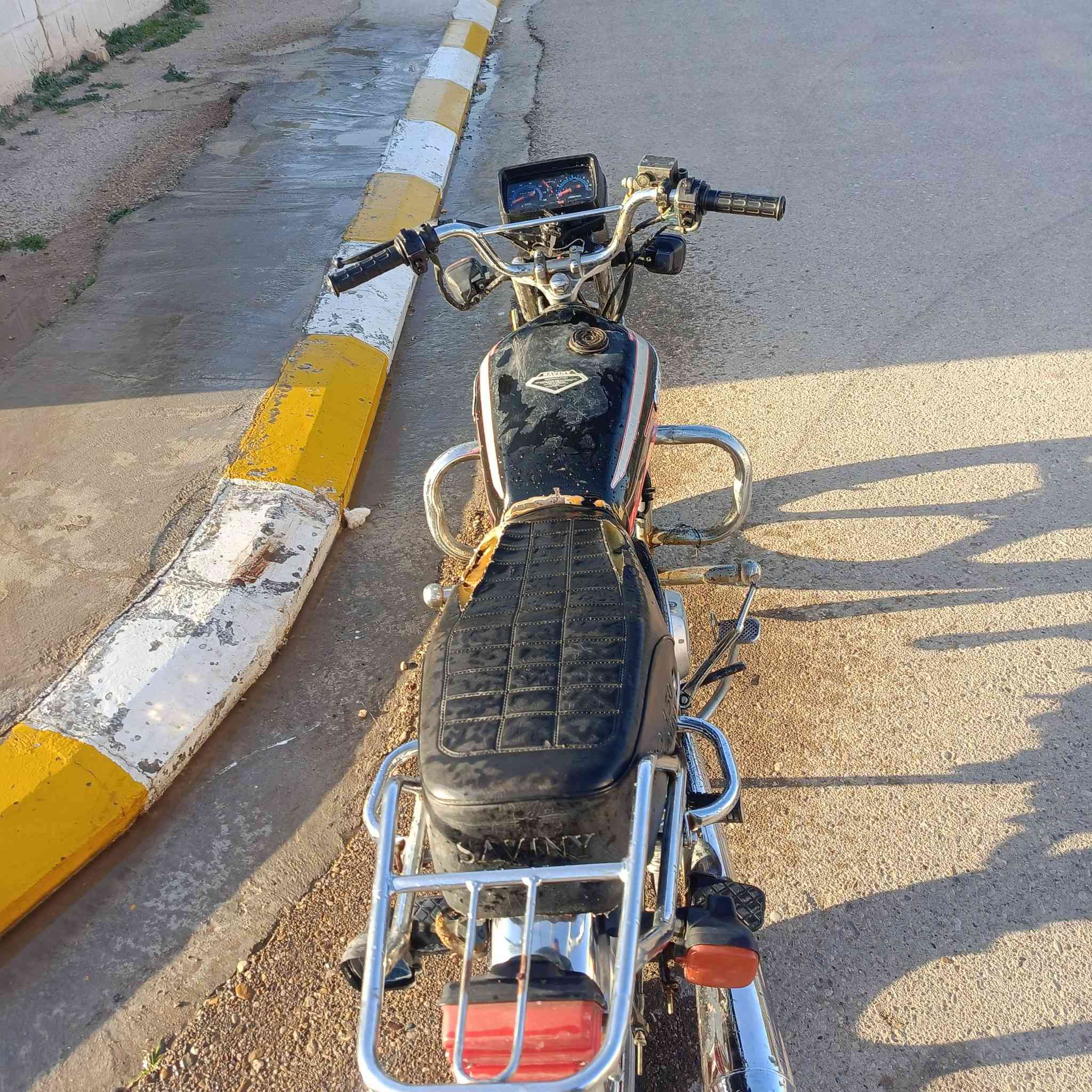 سلام عليكم
دراجة سيفان موديل21 اوراق منفيست 
للبيع او مراوس حسب القناعة
نضافته واضحه بالصورة 
دراجة مجفت جديد قبل 15 يوم لٱ تنقيص ولا تبخير
مكاني القائم العبيدي
للاتصال ***********
السعر 425 وبيه مجال
#ادمن وافق حبيبي 🤍
