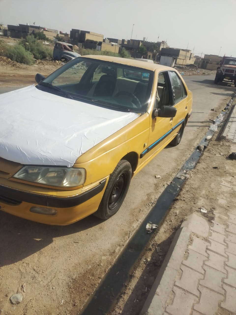 سلام عليكم ورحمة سياره بيجو بارص موديل 2012 بسمي سنويه إلى 2030 مصفره هيئه او غرامات كير مكينه خير من الله. سعر 28 بيه مجال. ***********
