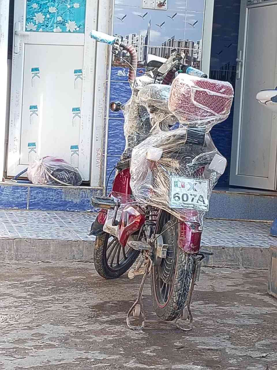 السلام عليكم شباب دراجه للبيع فول دراجه تخبل نضيفه موديل 23 شعندك مراوس نزل مراوس بايدر شعندك نزل هاذ رقمي***********
