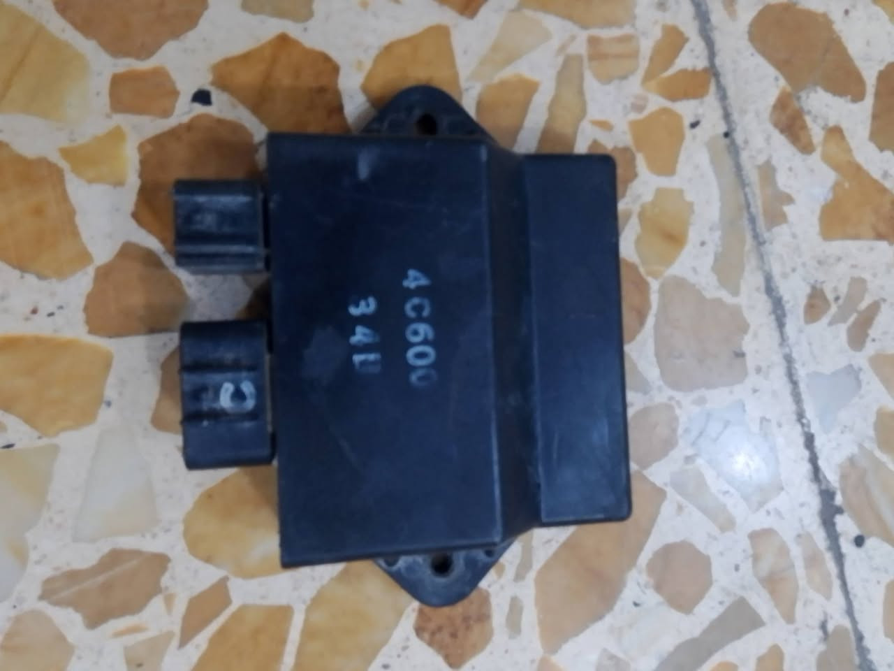 تفصيخ فحل ياباني 🌺
ويالة +تايرات ب40
كاعية و المثلث مالها ب20
سلف رياضي تايواني ختم دولار ب40
عقل بلادي خطين ب 22
مازدة بلادية ب20
هاوزن بلادي ب15
صالنصة نص واقية المرغوبة ب22
***********مكاني بغداد
