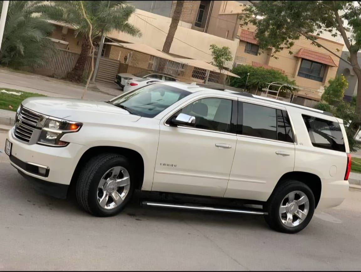 السلام عليكم
تاهو 2015 فول الفول للاخير واحد ع واحد LTZ اعلى مواصفات 

محرك 5.3 دفع رباعي
ماشية 217 الف قابل للزيادة

المواصفات

مواصفات ال LTZ معروفة وعالية

مقاعد منفصلة
دخول ذكي ٤ ابواب
ترحيب
فتحة سقف
تشغيل واطفاء عن بعد
فتح صندوق واغلاق عن بعد
سيتم صوت ١٠ سماعات
تدفئة تبريد الكشنات
شاشة وسطية خلفية
قاصة 
عدسات زينون قوي جدا

وباقي مواصفات التاهو LTZ معروفة 

الحادث
 قطعتين فقط ربع باب وربع جاملغ خلفي صفحة السايق 
بدون اي ايرباك وبجم كبس والصورة مرفقة للبجم
بيها شخوط بسيطة ورصعة فقط 

سويت ادامة للمكينة وصار بيها ترترة بسيطة ببداية المشي ومجاي اعرف اسويها ولله 

سنوية لل ٢٩ هزة جديدة ارقام جديدة تحويل مباشر 

السعر : 295$ وبيها مجال للشراي
تواصل واتساب واتصال حياكم الله 
***********

مكان السيارة البصرة

بيع مستعجل مو جاد ومو شراي لتتواصل .
