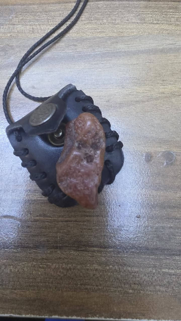 ﷽اللهم صلِ على محمد وآل محمد
حجر يماني خام للبيع المهتم يجي خاص


**إذا كنت صاحب هذا الإعلان وتريد حذفه لأي سبب، رجاءا أرسل رسالة إلى الدعم الفني**