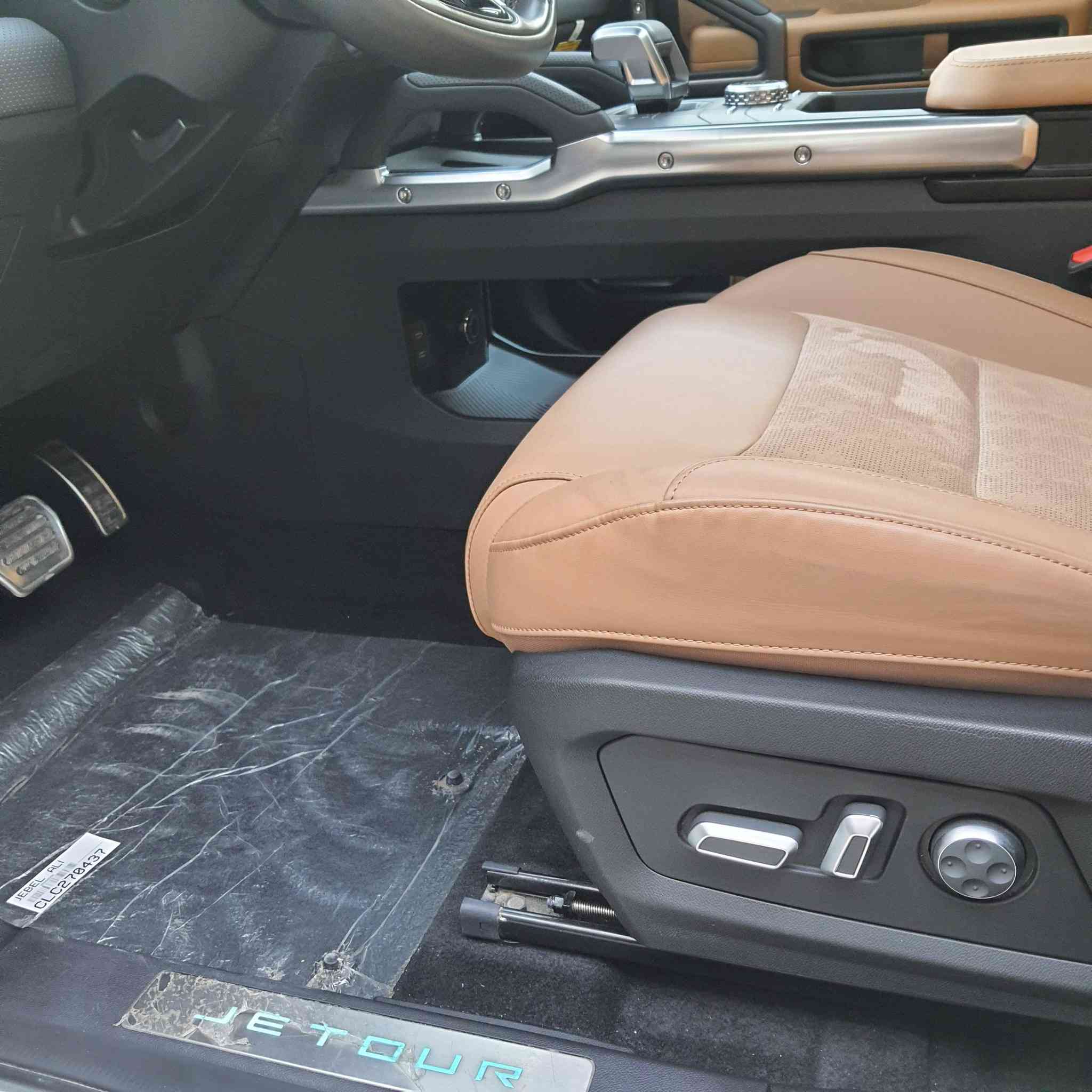 السلام عليكم
جيتور تي 2
موديل 2025
العداد   11000  k
السياره في حالة الزيرو
السياره كفاله عامه
للمعلومات او الاستفسار
اتصل على الرقم 
***********
***********
