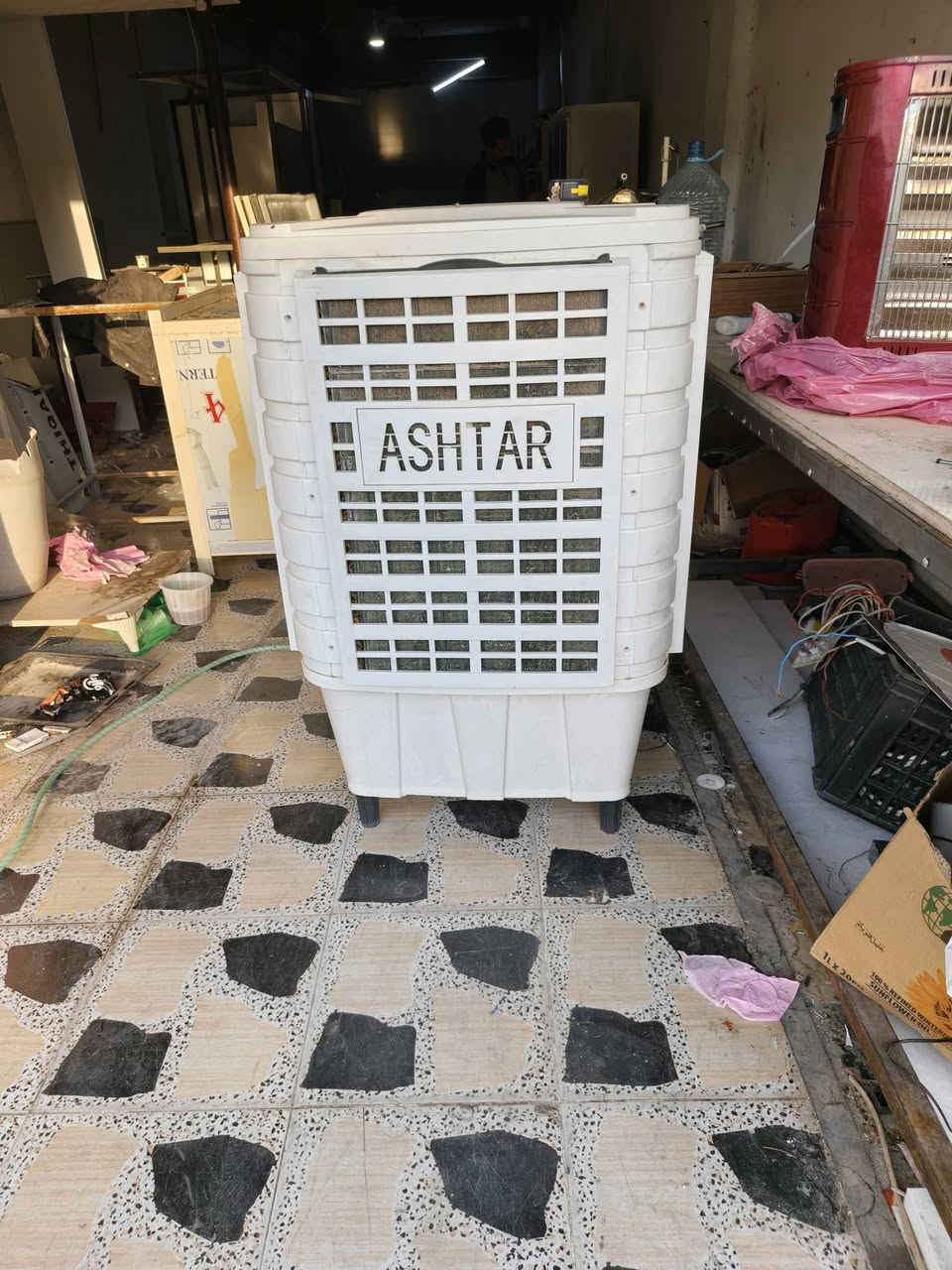 سلام عليكم مبرده للبيع ١٧٥ الشراي يتصل على الرقم ***********
