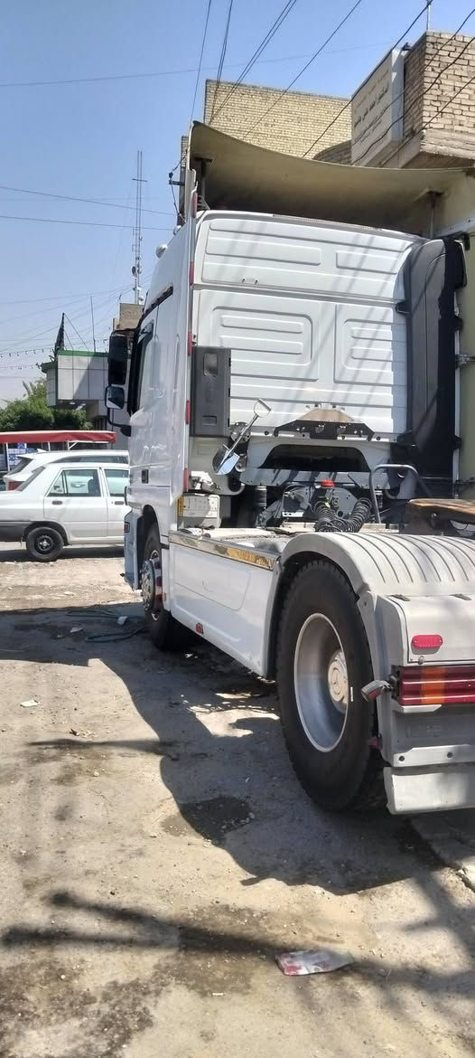 سلام عليكم للبيع اكتروز شمعة موديل 2001 مربوطة صهريج سيارة مكفولة كفالة عامة من الصبغ والفطر تخم تاير رقم كربلاء بسمي العنوان بغداد للاستفسار الاتصال على الرقم ***********
