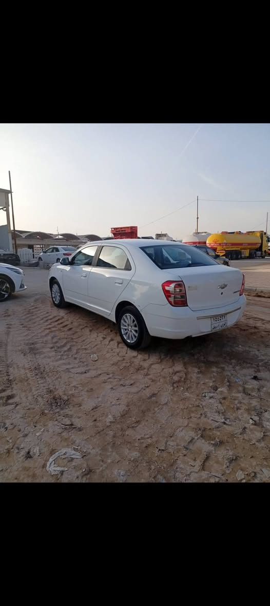 Model 2016
وارد خليجي بأسم شركة تريد تحويل أو وكاله 
شركه خسرو سمايل سياره كفاله عامه سابقآ 
بيها فقط صبغ باب خلفي صبغ مع مكانين 
بارد صغار كلش موجود سونار بيها سياره كلش جديدة
وضع شركه ماشيه 100km حقيقي كير محرك بلاد اسبانه ممحطوط عليهن باتري جديد 
المواصفات //
اربعه جام اوتو 
ليدات زنون السكن 
كيرها 6 نمر متعرف صرف 
سماعات أوباما مضخم 
اواكس مع اقراص 
مري هيتر مع تحكم 
وبعد بيها مواصفات 
العنوان نجف مجمع بيتي الأول سعر 85 وبيها مجال حق جيه سياره موديل حديث وجديده استخدام شخصي مايعجبك سعر ادعيلنه بلرزق والله يرزق جميع
رقم الهاتف ***********
