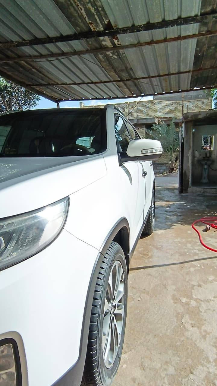 السلام عليكم
سياره كيا سورنتو للبيع موديل 2014 خليجي 
مكفول كفاله عامه 
7. راكب
6 V
3 قطع تدفئه وتبريد 
ماشيه 146 الف 
العنوان بغداد الدوره  
السعر 205 وبيه  مجال 
هـ. ***********
غير متواجد ع الفيس
