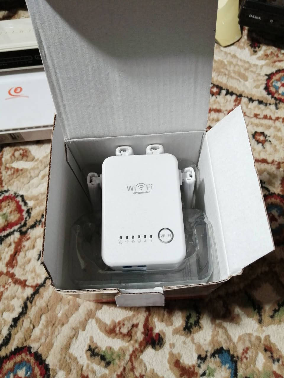 راوتر نظيف شغال على الفحص
مقوي شبكة جديد ما مستخدم
نانو m2
محولات مشكل


**إذا كنت صاحب هذا الإعلان وتريد حذفه لأي سبب، رجاءا أرسل رسالة إلى الدعم الفني**