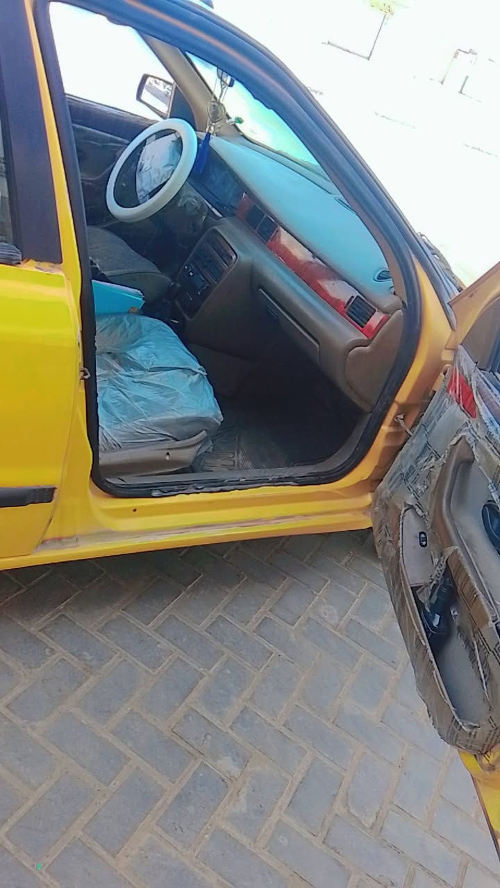 السلام عليكم سمند موديل 11ناطق سياره جاهزه كبل للشارع بيها ضربه جاملغ خلفي وصندوق سياره تبريد ثلج مكينه كير خير من الله كهربائياتها كلها شغاله  السياره رقم انكليزي بأسمي ومصفره ربع ما عليها السعر 28 وبيها مجال حك الجيه مكاني بغداد غزاليه وهذا رقمي ***********
