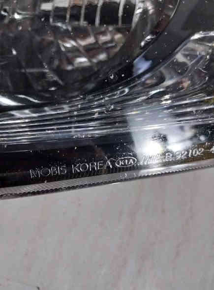 السلام عليكم ...                        
لايت بنكو صفحة اليمين اصلي مال حاوية .
للاستفسار :- بغداد/كراج الخالدي  ساحة الطيران / الشارع العريض 
ابو علي / ***********
