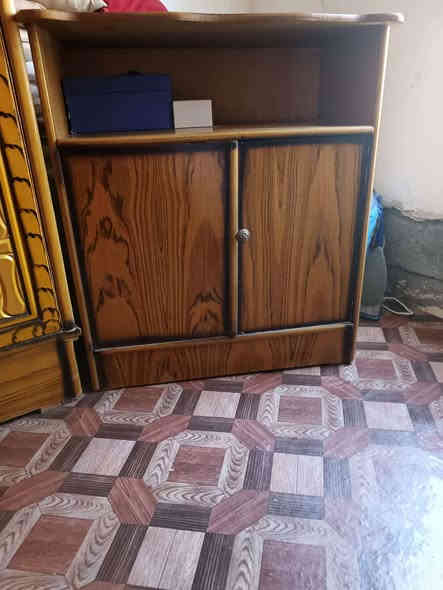 غرفه للبيع نضيفه حيل مابيها اي ضرر
مكاني بغداد السعر ٦٧٥ وبيها مجال قليل 
***********
