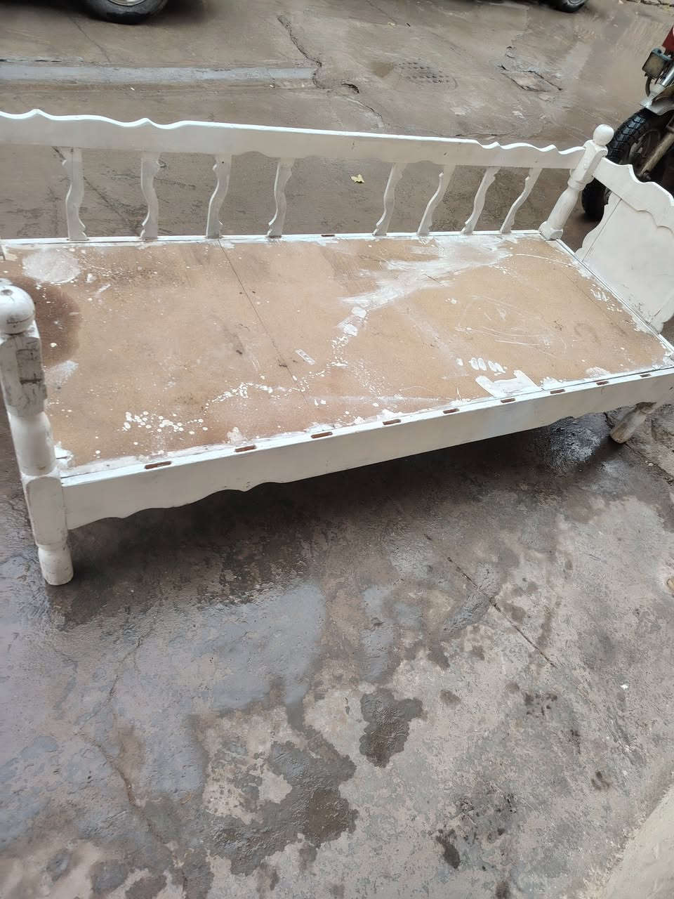 جرباية درجة أولى خشب قوي عراقي السعر 35
***********
