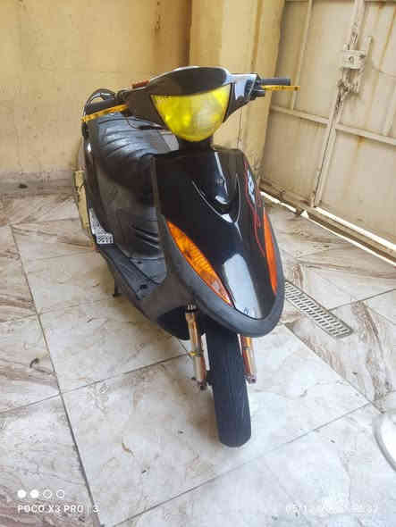 السلام عليكم ورحمه الله وبركاتة شباب ماكس عدله مكينه 49 مامفتوحه دراجه شلعه ومعدل فول مزوده يداد بريك NCY يدات بانزين هم NCY  قبق عمبار هم RGS دشبول كتروني اشاير اربعه ولفات دبلات هم بيه صالنصه RZ  سعر 800 وبيه مجال رقم ***********
