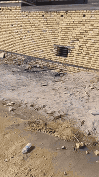 السلام عليكم خلفه بناء من السماوه ولتزام بلعمل واخذ قطعي وحاليا متفرغ واتساب ***********
