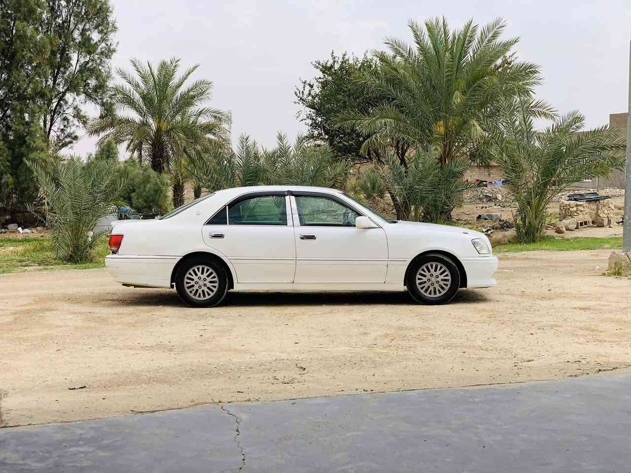 ملكه جنون ادوات للبيع موديل 2002 تحوير نجف دكمتين محرك ديفور الچبير داخلها اسود ومطعم ب بيجي 
تخم تاير +باتري جديد 
سعرها 38 وبيها مجال 
مكانها هيت ناحية الفرات (البونمر)
***********
