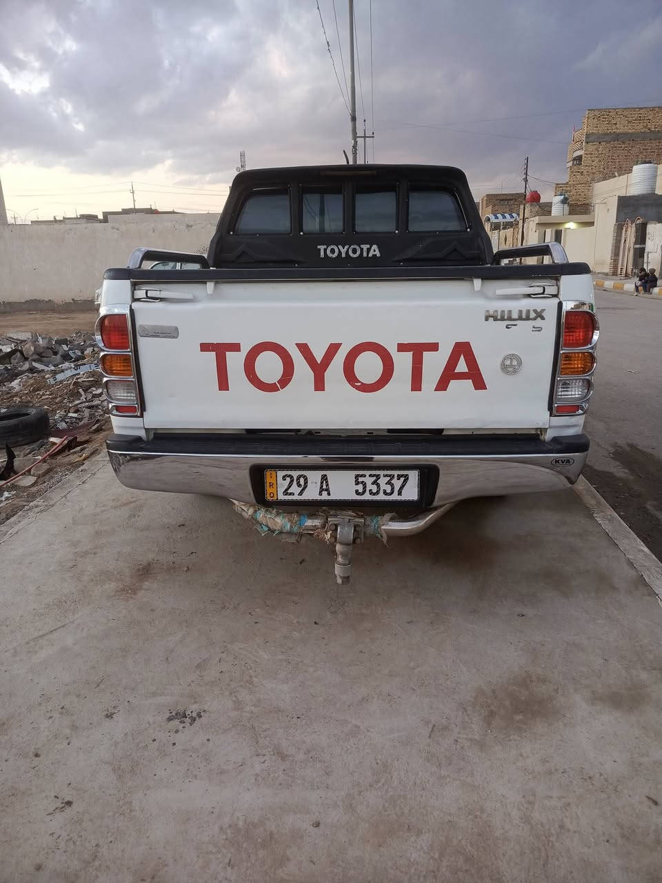 فلاونزه 2009 شاصي 19 مكفولة رقم واسط انكليزي لل30 محرك حداده وتايرات جدد كهربائيات عل وضع الشركه مامتعوبه الشراي يتصل ***********
