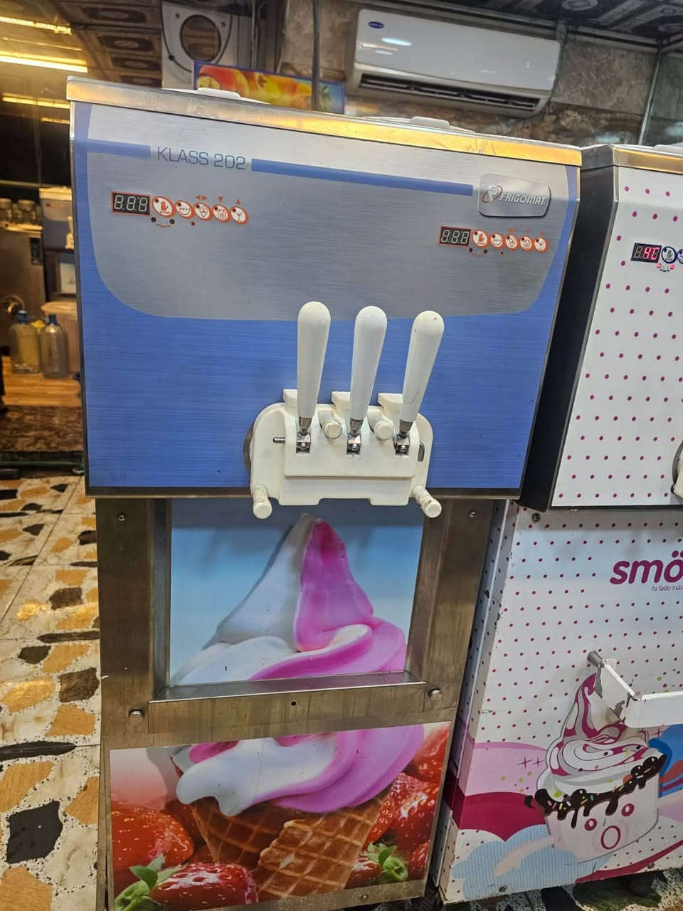 للبيع
مستخدم موسمين 

كلش انضاف شرط شغالين و  افحص

*********** بس واتساب هم
