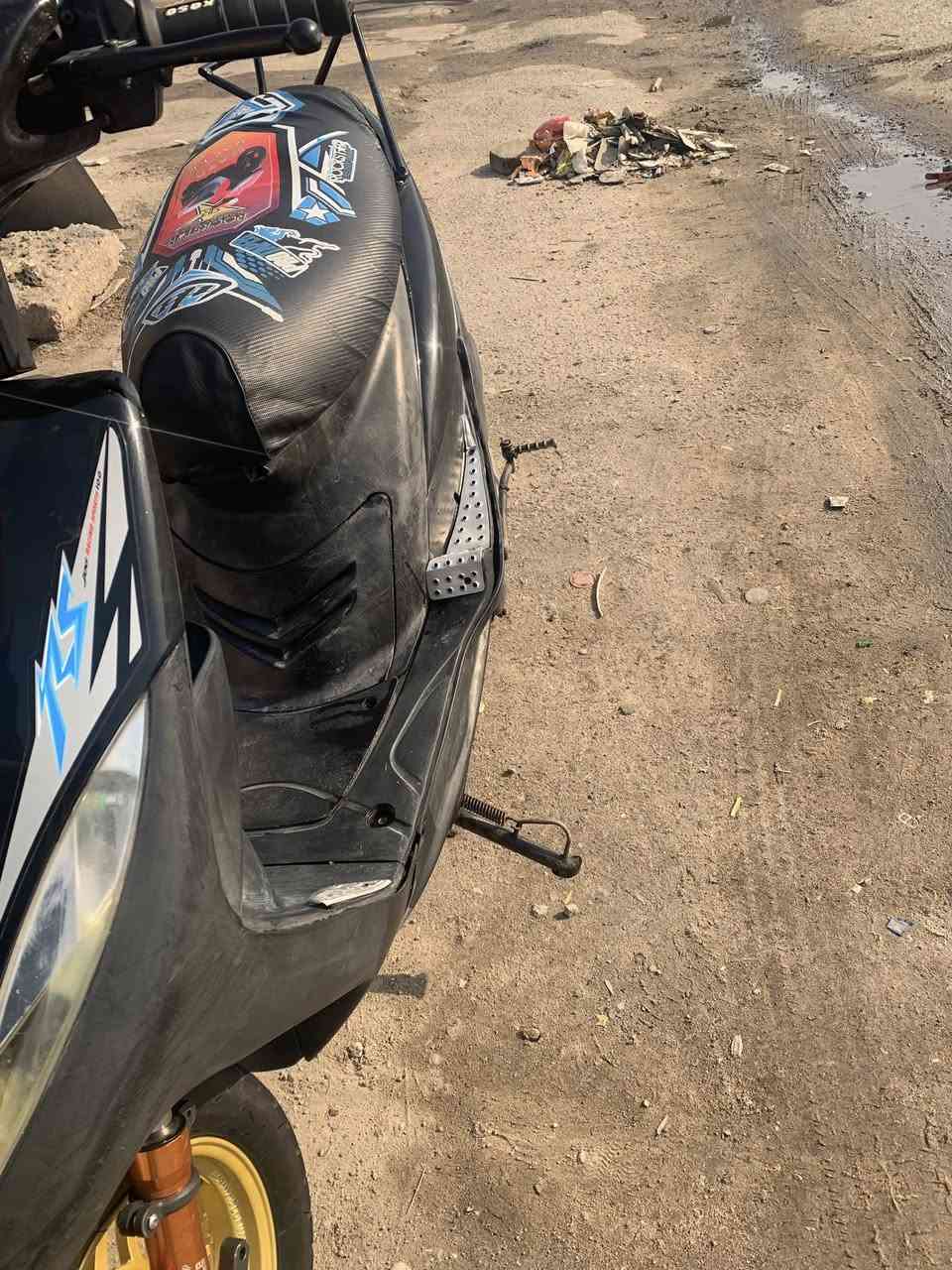 سلام عليكم ماكس عدله بوشه 49 شلعه معدل شنو اليعجبك موجود بس عندك سلف واكف كهربائيات كله شغاله الدراجه مجفته تجفيت شركه وكبل تقريبا سيوع جفتتته ويلات جدد تايرات يخبلن او العفو عندك ستان النص شايله السعر 700 وبيه مجال مراوس اراوس بايراني مكاني معقل ابله ***********
