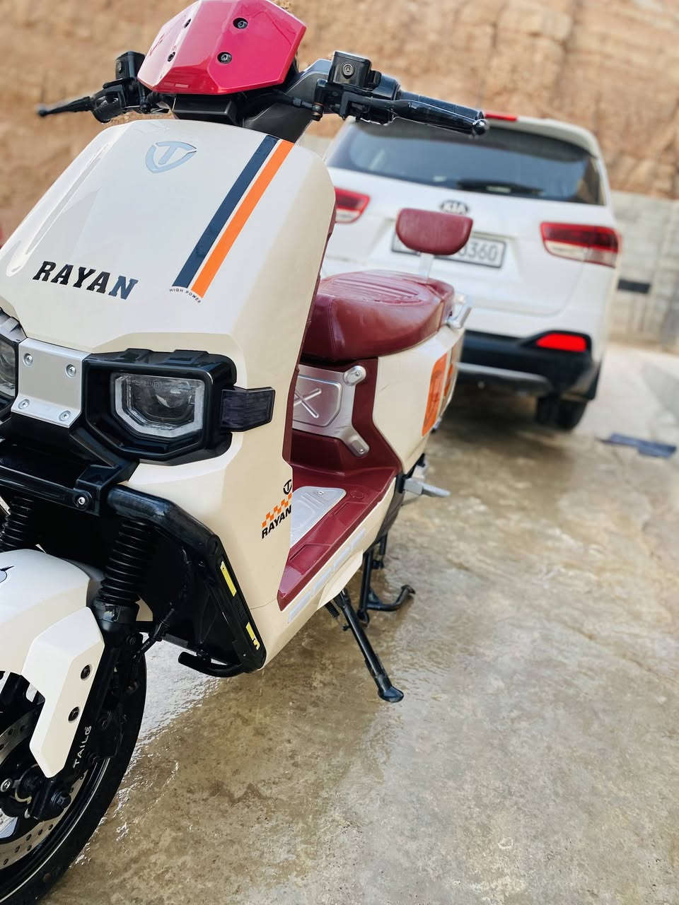 ماطوري ريان وحش الكون للبيع مابي اي نقص بس كسر زغير بلدرع الورا
بطاريات شرط السعر مليون وبي مجال قليل الخاص مفتوح


**إذا كنت صاحب هذا الإعلان وتريد حذفه لأي سبب، رجاءا أرسل رسالة إلى الدعم الفني**