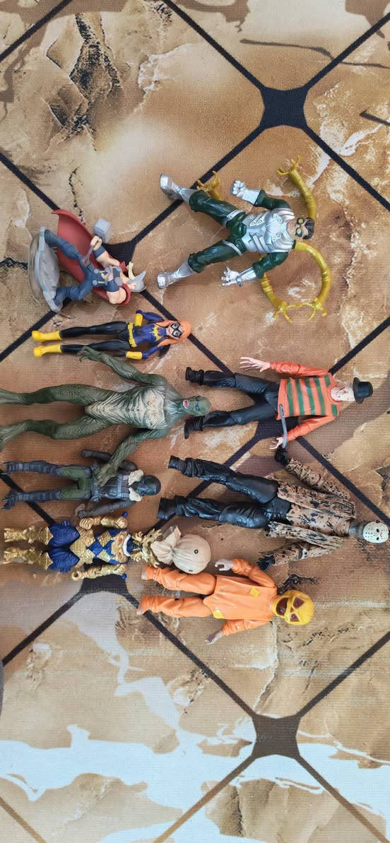 شلعه مجسمات تسع قطع أحجام مختلفه ويه توصيل ب 30 الف الطلب مراسله صفحه


**إذا كنت صاحب هذا الإعلان وتريد حذفه لأي سبب، رجاءا أرسل رسالة إلى الدعم الفني**