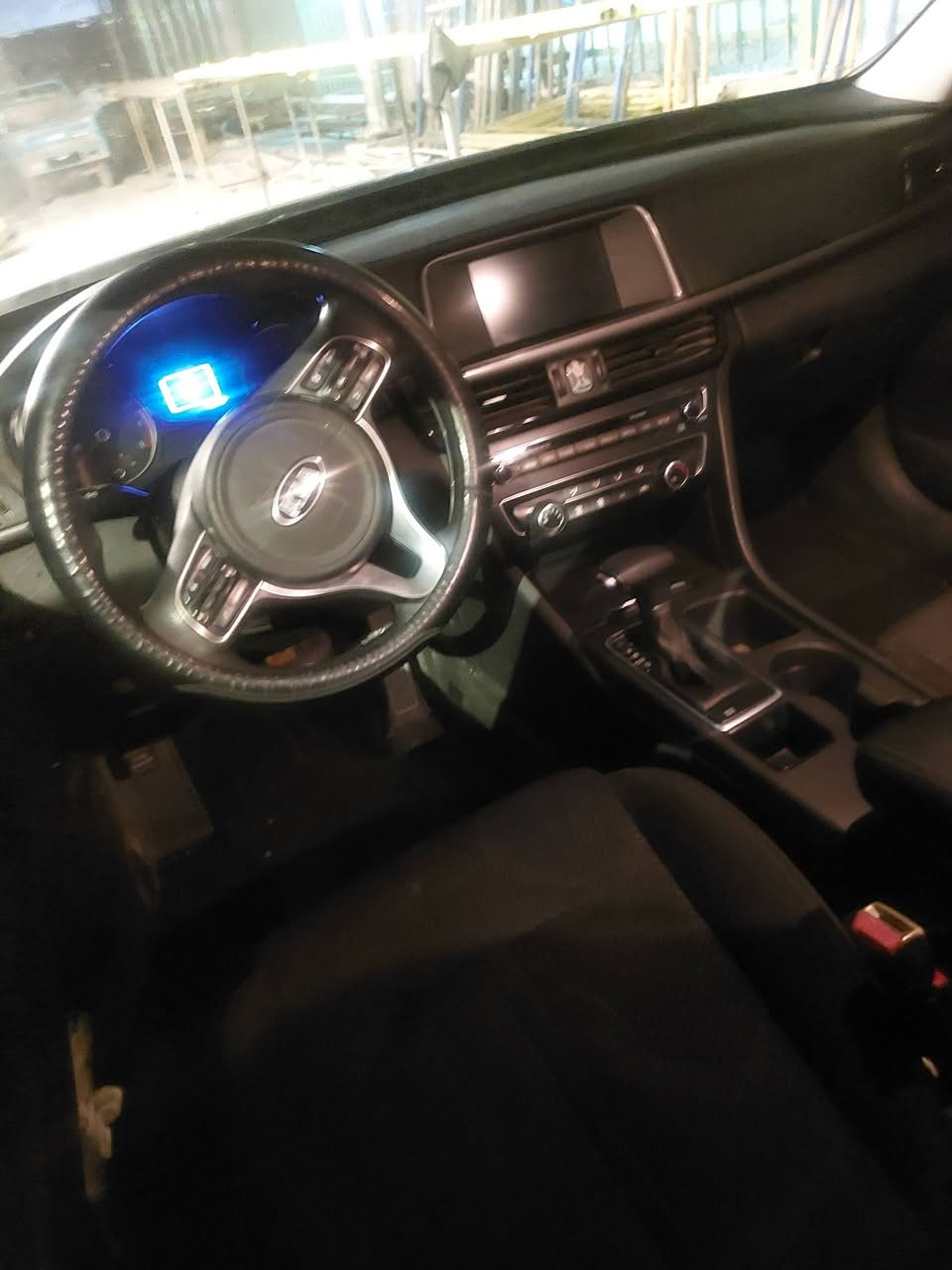 كيا اوبتما ٢٠١٨ ماشيه ٧٥الف محرك ٢٤٠٠ وارد امريكي الجاملغ الايسر والنيد صبغ السعر ١٢٠ وبيه مجال ***********
