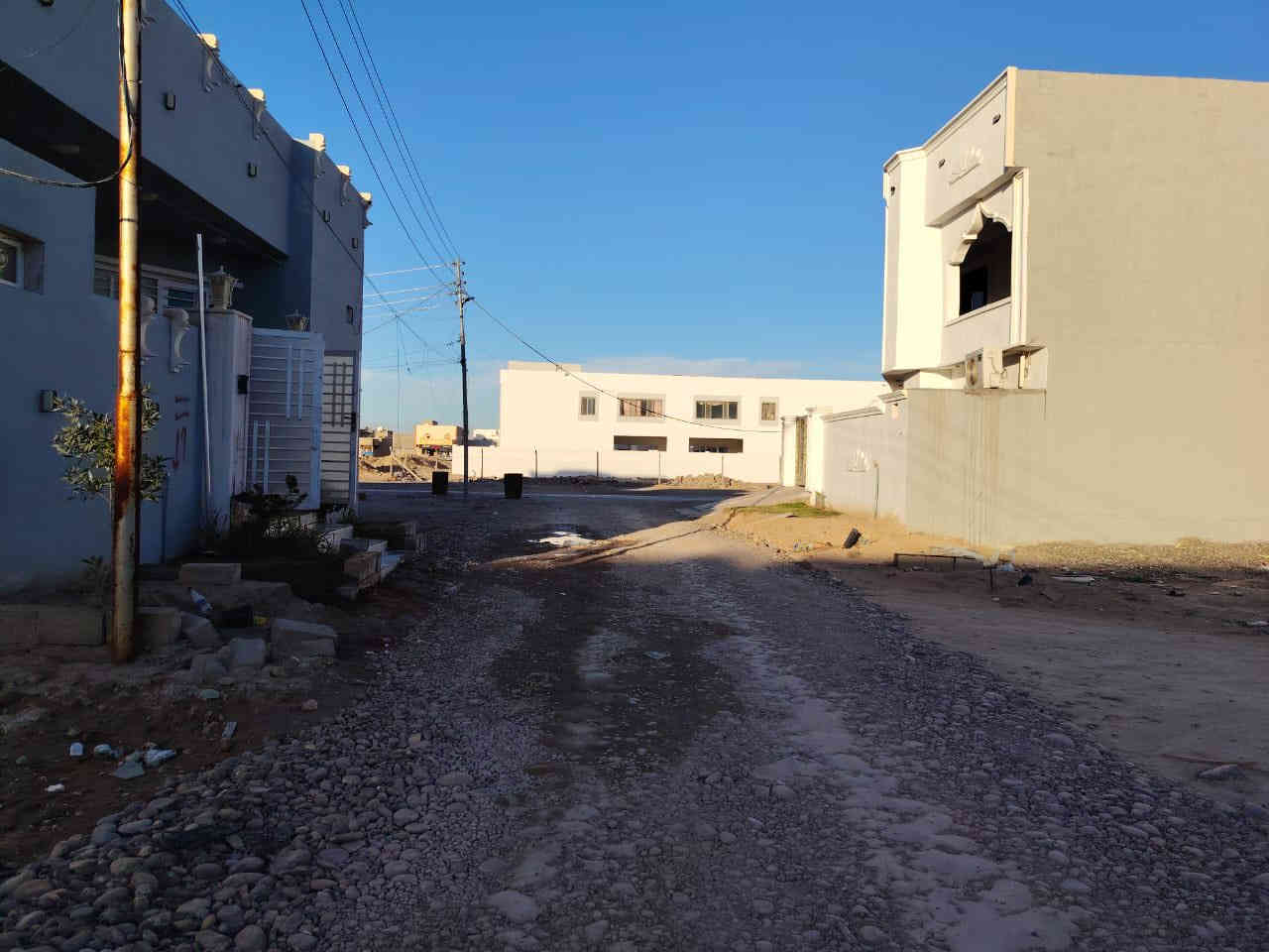 دار للبيع الديوم منطقة التوحيد قرب المدارس ومجمع الجوهره مساحه-100- م مربع جنب الركن -10ف-10- طابق واحد
شغل جناي وتعامل مع صاحب الدار مباشر للاستفسار-***********- اؤمراجعة مكتب ألق للعقارات شارع-60-
