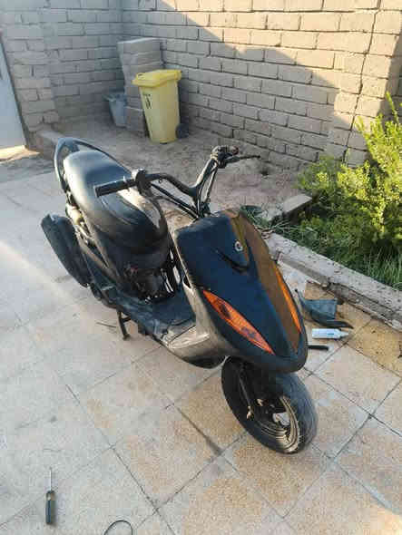 ماكس عدله بوشه49  مفتوحه مره وحده منقصها شي فقط سلف زوج دبلات جدد وتايرات جدد كزوزfm مكينه خرسه لا نضوح ولا تبخير ناشفه ضفيره كامله دبل خلفي fs  السوادات ختم واحد ويه المكينه شلعه ومعدل فول سعر500وبيها مجال ***********
