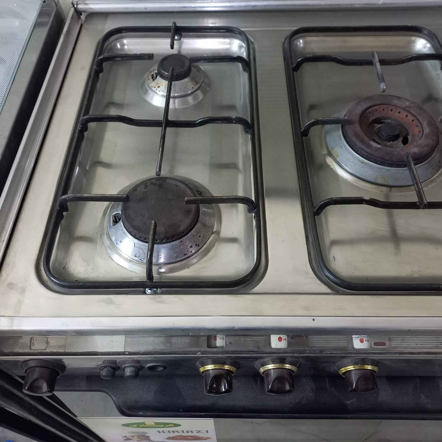 طباخ كريازي لبيع سعر 250بي مجال


**إذا كنت صاحب هذا الإعلان وتريد حذفه لأي سبب، رجاءا أرسل رسالة إلى الدعم الفني**