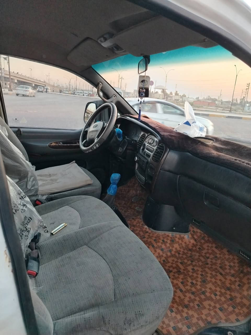 ستاركس للبيع
خصوصي 2004 رقم ديالئ انكليزي سنوية ل2031 السيارة جاهزة مال جناي محرك مكفول كير اكسل مكفولات شواصي وضع شركة خليجي خير من الله محرك سوبر 3000 مصبوغه حزام السياره تايرات جدد تبريد شغال جاهزة من كلشي كهربائيات كلها شغالة

***********
السعر 75 وبيها مجال
