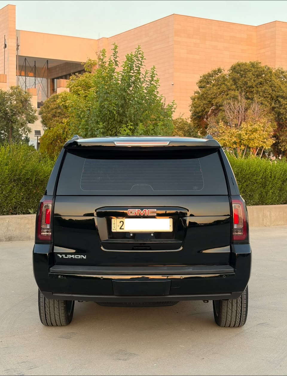 جمسي يوكن SLT خليجي وكالة المنصور 2015 🔴انسب سعر بالسوك 298$
فور ويل 4X4
محرك 5.3 المرغوب
بصمة تشغيل عن بعد
مقاعد جلد
سكليتر كهرباء تحكم دوسة رجل
ويل كب 22
داتا شوو تنبيه
كشن رجاج 
شاشة كبيرة
كامرة دوارة
7 راكب 
قاصة سرية 
تبريد مركزي
رادار
حساسات امامي وخلفي
تحديد مسار 
سستم سماعات BOSSE
نقط عمياء
لدات امامي وخلفي
مراية كهرباء شفط
 اشاير مراية
لايتات زنون وكشاف زنون
انظمة قيادة ومنحدرات
باقي مواصفات اليوكن معرفة
مكفولة كفالة عامة
ماشية 90 الف حقيقي بالشرط
رقم وهزة وسنوية كلها جديد باسمي
سعر : 298$ وماكو هيج سعر بكل السوك 
*********** / اربيل

