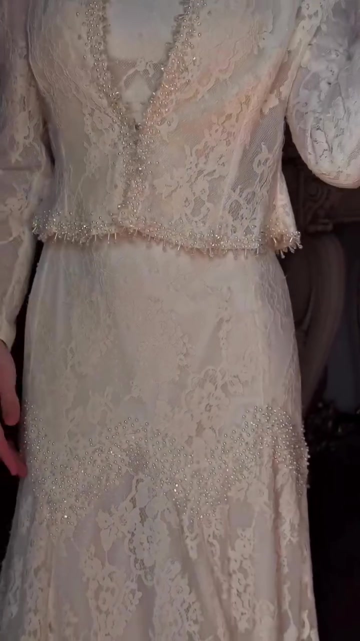 Size 36 / 38 / 40 / 42


**إذا كنت صاحب هذا الإعلان وتريد حذفه لأي سبب، رجاءا أرسل رسالة إلى الدعم الفني**