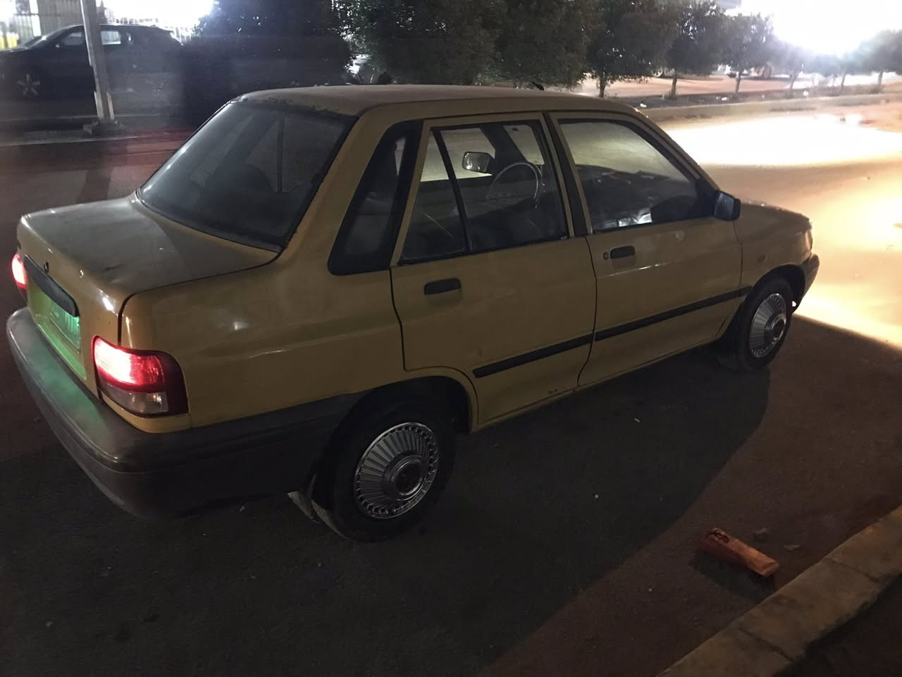 سايبا 2012 مكينة گير مگفولات صدر جديد تخم تاير تدفئة تبريد عليها هيئة 400 الف ينكطعن من سعرها غرامات مصفرة مكينة خرسة شرط التحويل مكاني بغداد الحرية هذا رقمي *********** السعر 27 وبيها مجال قليل
