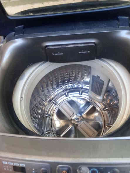 للبيع غساله فول اوتماتك باب اول الاصليات شغاله عشرط بيها بس صوت بل غسل ماعرفت شنو صوت ابيها هل موجود السعر ٧٥ بس الكارت مالتها جاي ايبيعو ٩٠ مكان حي الجمعيه ***********
