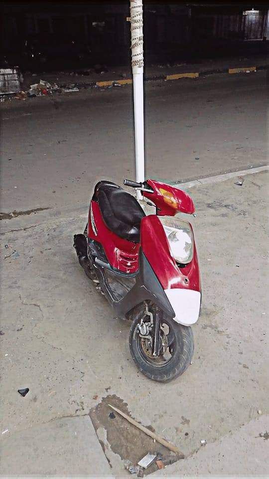 السلام عليكم دراجة للبيع شغالة بس ابيع كوم حديد ***********
