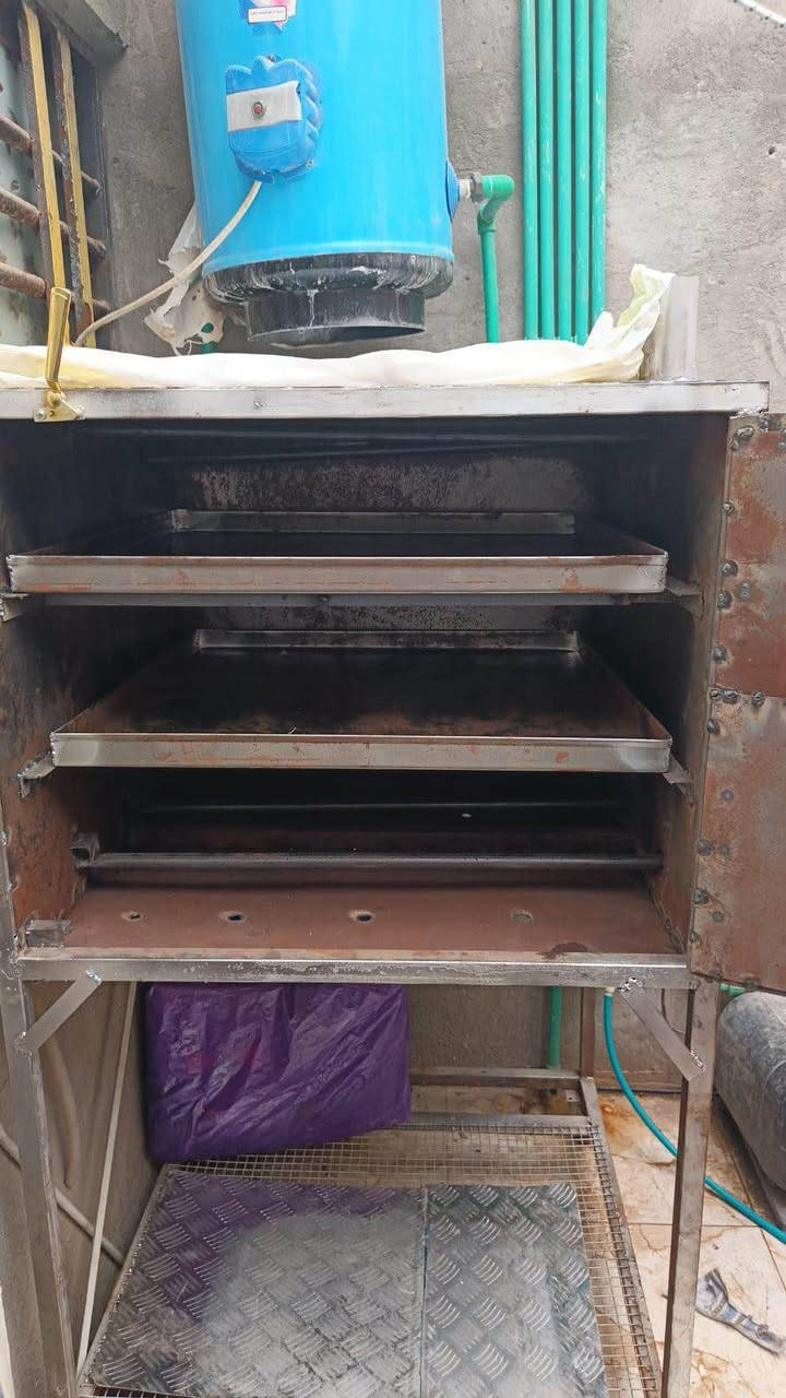 فرن سعر 300
وحمايه هيه وبلانكات 250 غاز كهرباء  عنوان حي الحسين شارع صنكر البصرة, العراق


**إذا كنت صاحب هذا الإعلان وتريد حذفه لأي سبب، رجاءا أرسل رسالة إلى الدعم الفني**