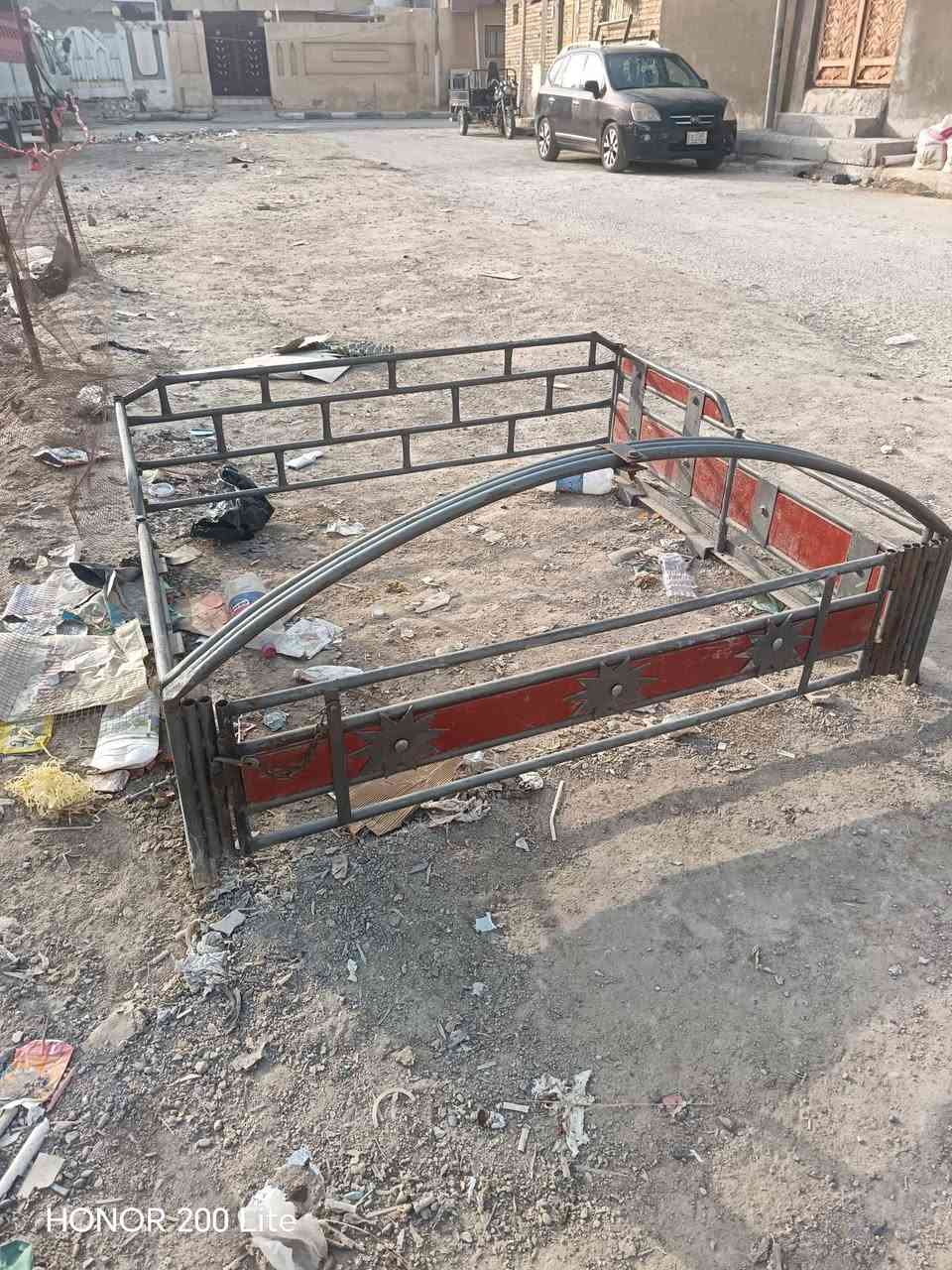 السلام عليكم
شد بيك اب كريت ويل للبيع يصير علئ  الكريت العالي والناصي السعر 250 الف المكان السماوه. ***********
