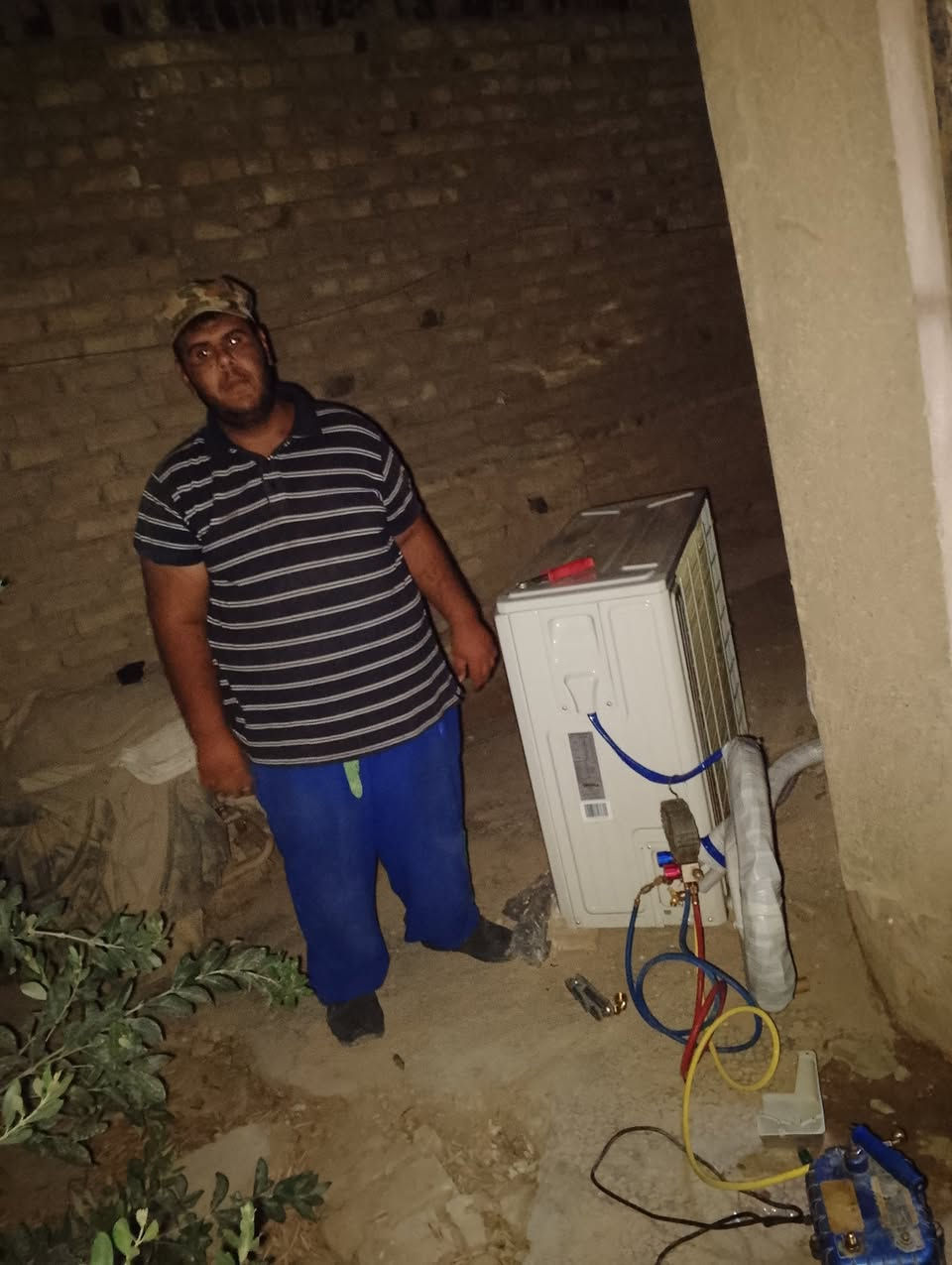 أ
نصب سبالت   وصيانه و تنظيف كافة أنواع أجهزة التبريد موقعياً و بكادر متخصص مع الضمان  .. 👷🏻‍♂️

يعنى عندك صيانة أو تنظيف لا تحتار   سبلتك مابي برودة لا تحتار سبلتك دفع الهواء ضعيف لا تحتار، إتصل بينا و راح نجيك لباب بيتك .. 
توصيل موجود 
عطل كهربائي 
تثبيت بردات 
تنصيب بلازمه 
تنصيب ستلايت 
تبدل حنافيات 
تبدل ماطور ماي 
تأسيس تانكي 
تأسيس كيزر
عندك باب لحيم شبابج لحيم
يوجد كادر 🫩🫩هسه يعلقون 

   ماعليك فقط الاتصال بمركز خدمة العملاء  على الواتس اب  
***********

🟥  تنظيف موقعي  لجميع الدوائر والشركات مع الضمان 
🟥 صيانة - شحن غاز مع الضمان - نصب - غسل 
عمل فاكيوم ..
فدوه ...فدوه .فدوه ...باب رزقنا متابعه للحساب
