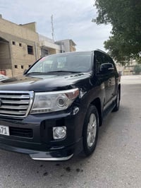 لاندكروز • ٢٠١٤ • رقم بغداد