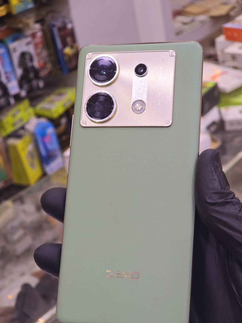 الجهاز الجديد  ️من شركة infinix بدقة تصوير 4k

 Infinix zero  30 5G

مستعمل نظافة 100% 

👈👈 بسعر 225 الف فقط

بمواصفات رائعة

🔵 المعالج ثماني النواة  mediatek Helio G99
🔴 ذاكرة داخلية 256 كيكا -  رام 8 كيكا
🔴 شاشه بحجم 6.78 بوصة نوع   AMOLED بقوة 144هرتز  

🔴 كاميرا  خلفية ثلاثيه 108 + 13 + 2
🔵 كامرا اماميه بدقه 50 ميكا 

🔴 بصمه اصبع + بصمه وجه 

🔵  نظام التشغيل : اندرويد 13

🔵 بطارية 5000 ملي بقوة شحن 68 واط
👈👈السعر 225 الف فقط

مكتب لمسات للموبايل 
عنه . مقابل مستشفى عنه العام 
***********

