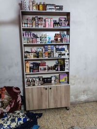 ٤ فاترينات • ميز كاشير • الدوره