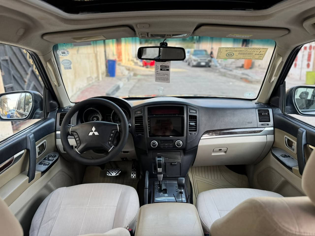 باجيرو 2013 حبتور   مواصفات  GLS مكينة 3500  فور ويل  تحديد سرعة شاشة ايباد مصابيح زينون  مرآة شفط 4 تايرات جديدة صدر جديد گير ومكينة  خير من الله سياره ماشيه 120 الف حقيقي سياره كفاله عامه عده بنيد
رقم:***********
سعر 180 بيها مجال بسيط
تريد وكاله تريد تحويل 
بغداد
سونار موجود بلمنشور
