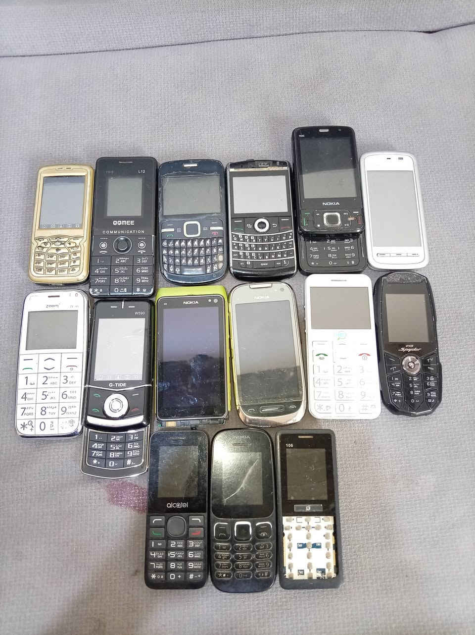 أجهزة أكثرهن شغالات
خلي سعرك
***********
