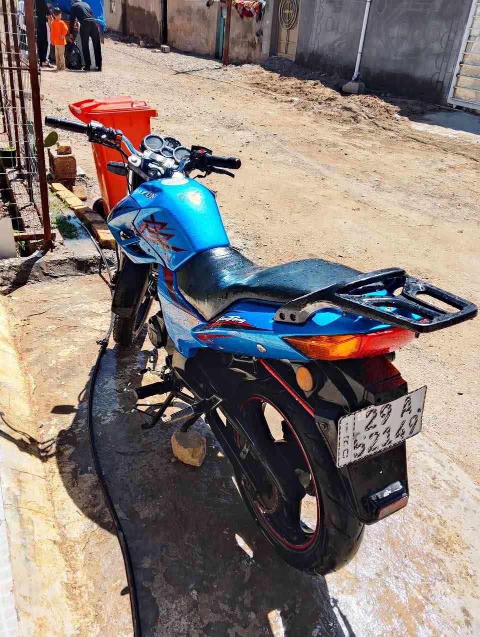 سلام عليكم بانده رقم وسنويه للبيع سعر خاص او تواصل عل رقم ***********
