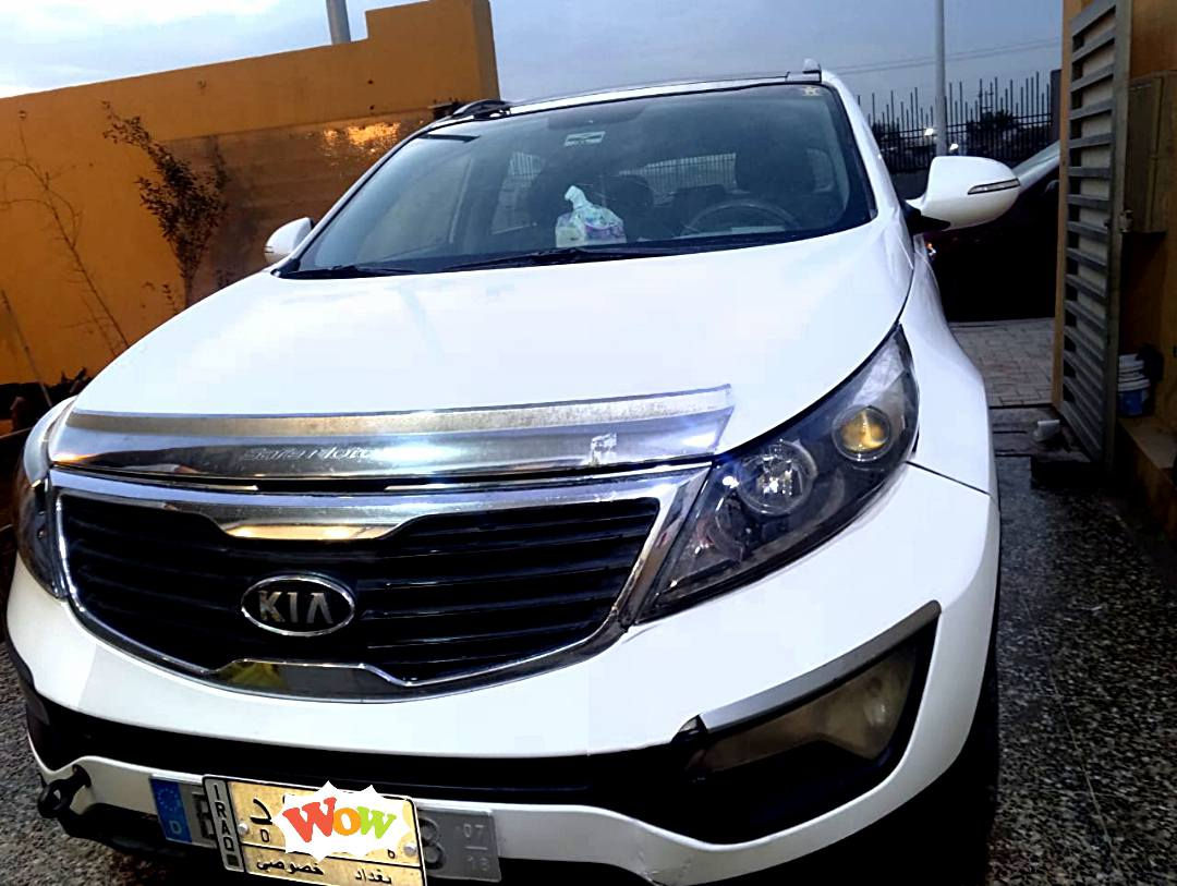 كيا سبورتج 2011 خليجي فول مواصفات رقم بغداد الدولي مري شفط مع الأشاير فتحة سقف بانوراما مكينة 2000 حساسات خلفي كاميرة وشاشة و تحكمات ستيرن لدأت بالمازادات جاهزة من كلشي مابيه نقص بيه بمكانين صبغ بدون دواخل السعر 128.  وبيه مجال للاتصال ***********. المكان بغداد الدورة والشراي يتصل فقط
