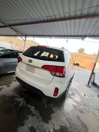 سورنتو • ٢٠١٤ • ٧راكب