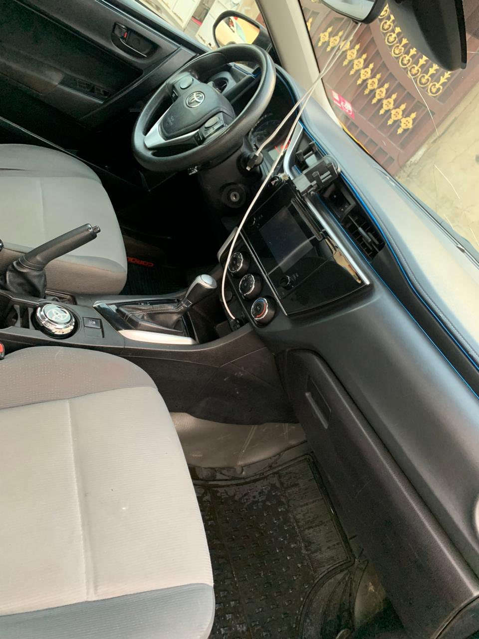 كورلا 2018 حادث جاملغ بنيت ايرباك بس استيرن طاك
سيارة بطاقة بنزين بيها وسيارة غاز مشدو علية نظام ايطالي 
مطلوبة كمرك سيارة 
شرط وكاله سيارة 
سعر سيارة 115$
***********
