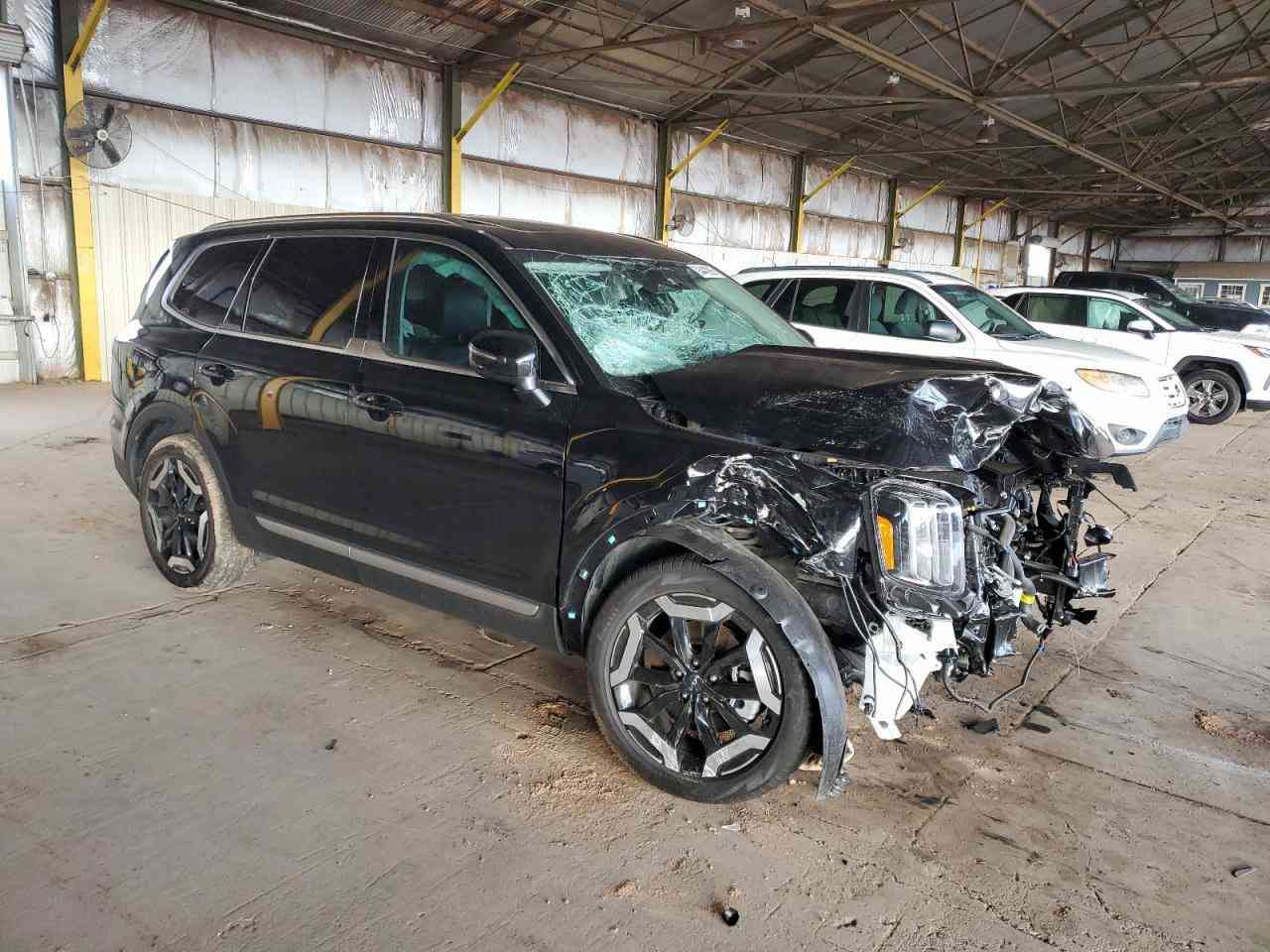 كيا تيلورايدEX 2025 فول مواصفات
شغاله وتمشي ماشيه 4000  ألف فقد للبيع واصل ميناء

السعر 165

تدخل حره أوبكتاب شهداء 

موعد لوصول بعد شهرين للستفسار شركة الفارس للمزادات 

بغداد القاهره نزلت جسر البنوك ***********
