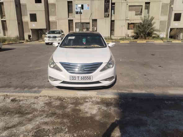 سوناته ٢٠١٤ للبيع سياره فول لمتد ١/١  بصمه بانوراما تبريد قطعتين تيربو مفوله مواصفات السياره بيهه خمس قطع صبغ وحادثهه جاملغ وبنيد مكينه وكير خير من الله حداديه حلوه تراي كلش حلو وناعمه تبريد ثلج تخم تاير دواخل جديده سياره بسمي تحويل مباشر هزه وسنوين جدد العنوان البياع السعر ١٠٤ للاتصال *********** بغداد
