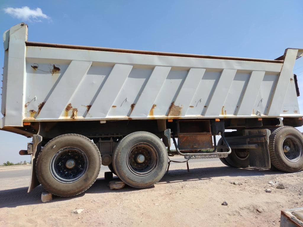 السلام عليكم مقطور للبيع الطول سبعه وربع ذرعه25 شاصي16 تخم تاير حدايه جديد 25للستفسار ***********رجا اخوي الموشراي لايتصل السعر 170وببه مجال
