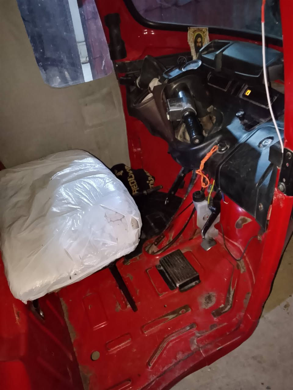 سلام عليكم ورحمه تيفي اس 18 مرقم بغداد بسمي تكتك خير من الله لاتنقيص ولا تبخير بيهه ضربه بلصفحه اليسره ومعمره تعمير متعوب علي مكاني بغداد شهداء البياع خابر وبيك خير وتدلل ***********
